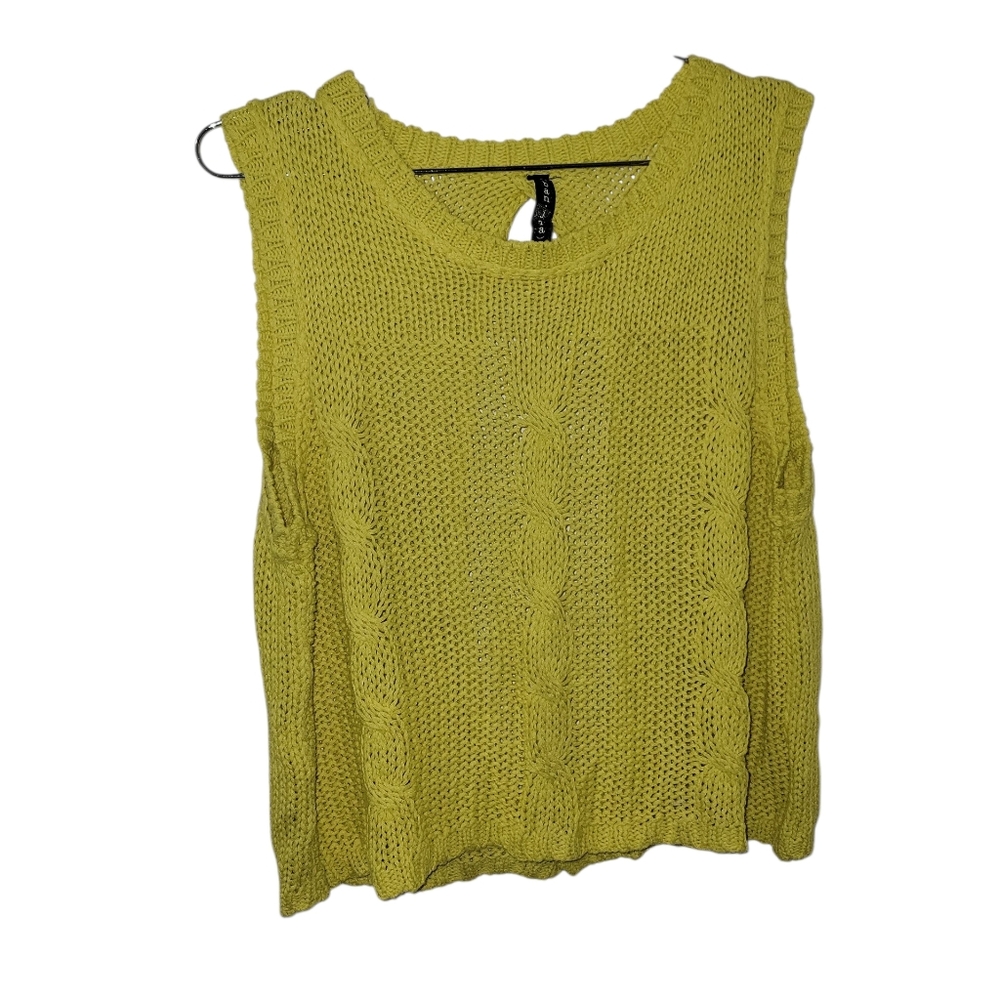 NWOT Ban.Jara Yellow Cable Knit Sleeveless Sweater With Open Back SZ L